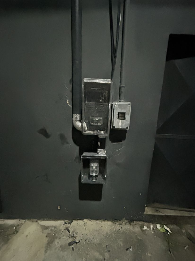 Padrão de entrada e medição em baixa tensão